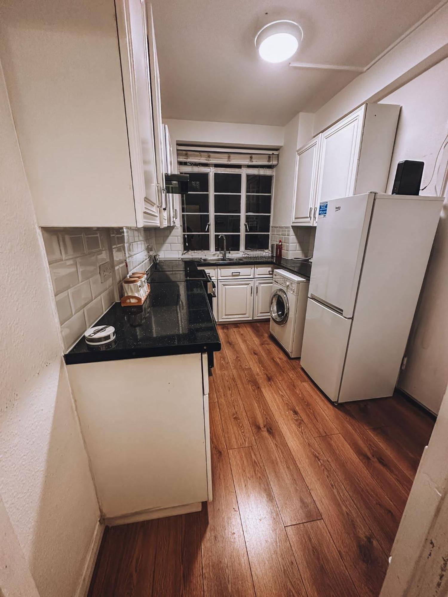 Cosy 2 Bedroom Apartment In Swiss Cottage. Londyn Zewnętrze zdjęcie